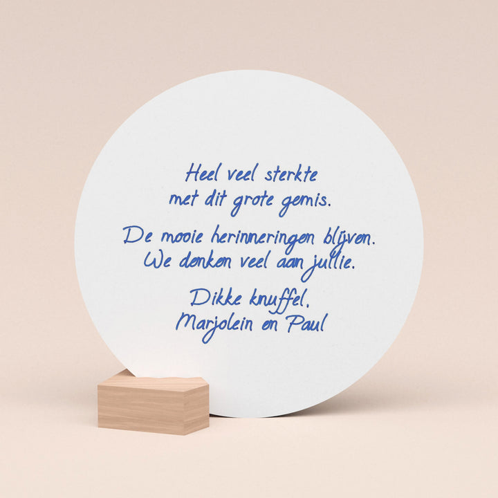 Wenskaart (pen geschreven) met houten blokje