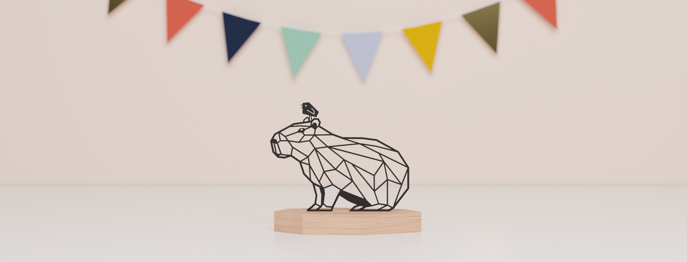 Feestelijke verjaardagsbanner met illustratie van capibara met vogeltje op zijn kop in houten standaard. 
