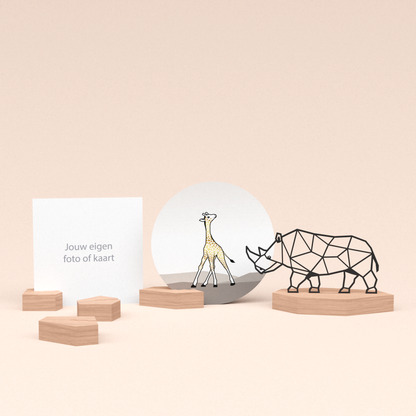 premium wenskaarthouder cadeauset met neushoorn illustratie en luxe ronde kaart girafje 