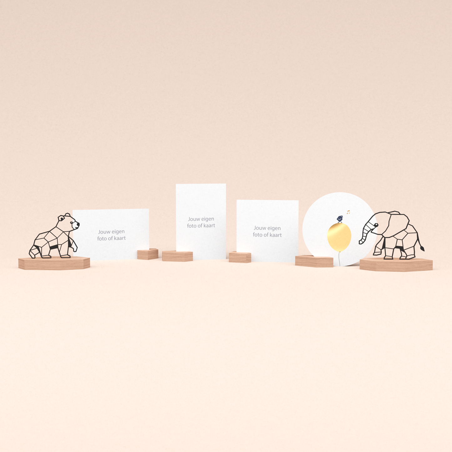 ultieme kaarthouder cadeauset met beer en olifant illustratie en met mooie ronde wenskaart tjiep hoera! 