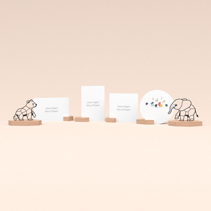 ultieme wenskaarthouder cadeauset met beer en olifant illustratie en met mooie ronde kaart tjieperdepiep hoera! 