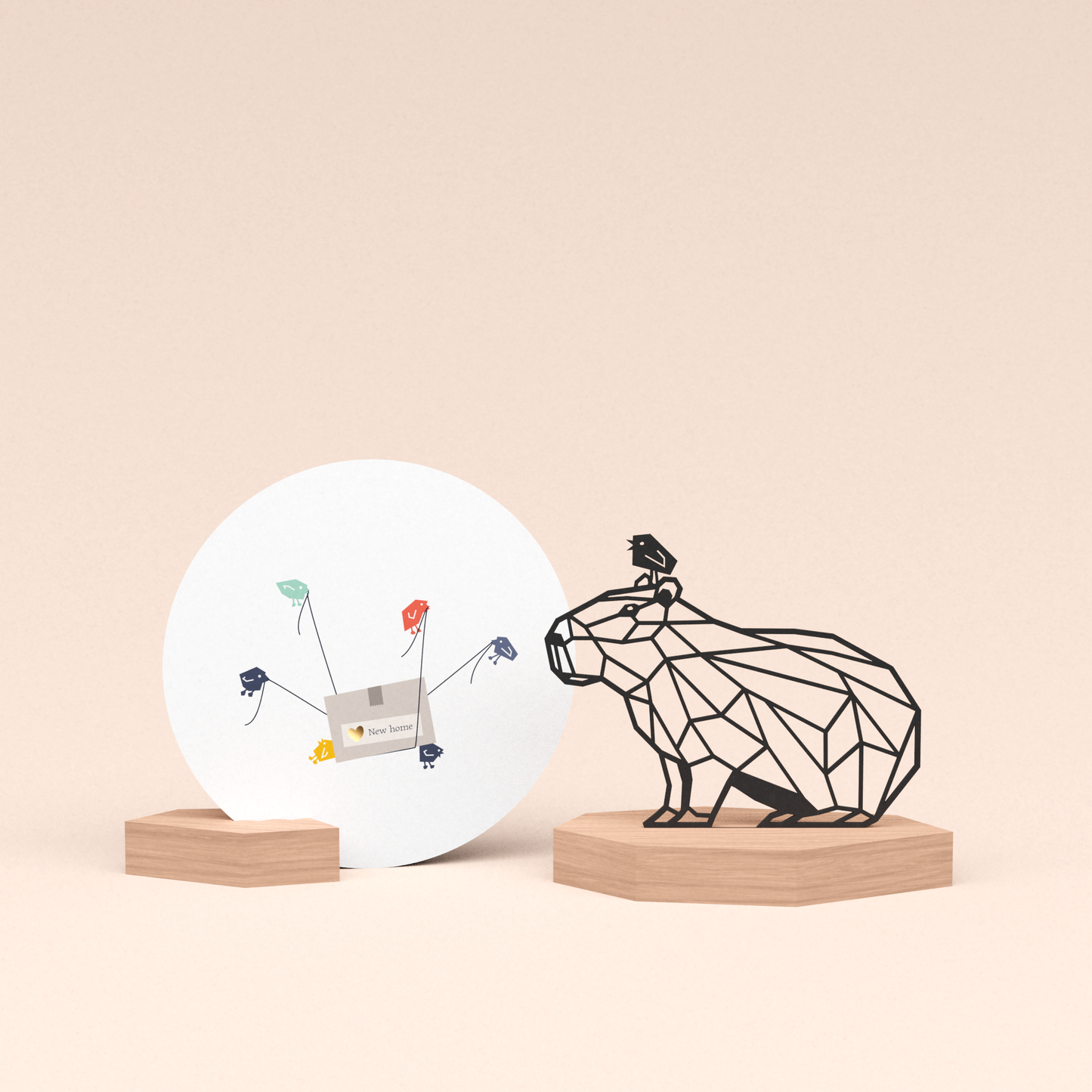 housewarming cadeau met luxe houten kaarthouder met capibara en ronde nieuwe huis felicitatie kaart