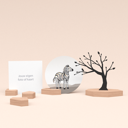 premium fotohouder cadeauset met boom illustratie en luxe ronde wenskaart zebra 