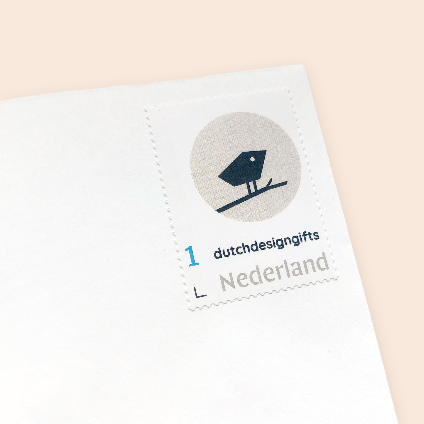 Postzegel Nederland met Dutch Design Gifts logo eigen ontwerp