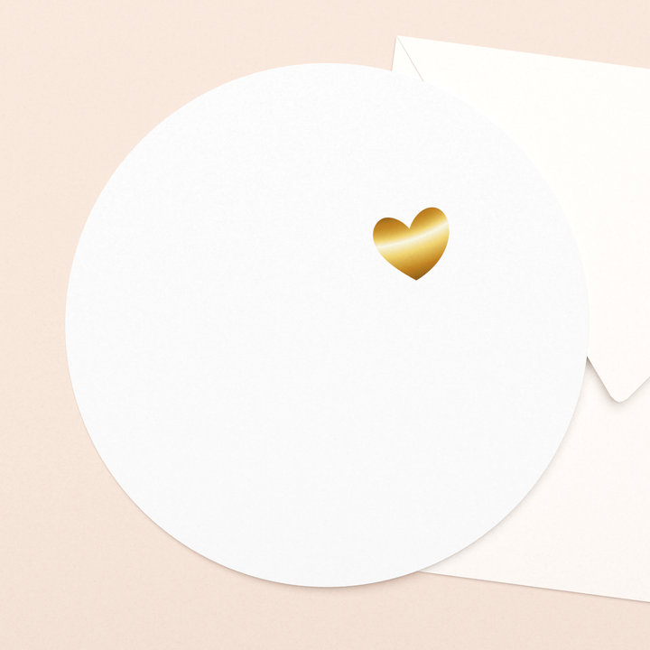 rond kaartje veel liefs met goudfolie in luxe envelop  