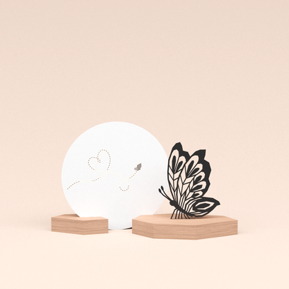 luxe cadeau woondecoratie met vlinder illustratie en ronde wenskaart liefdevolle vlinder 